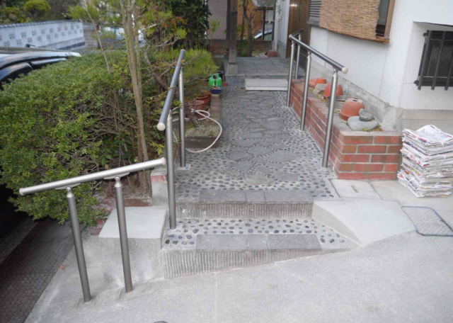 手摺工事　外部