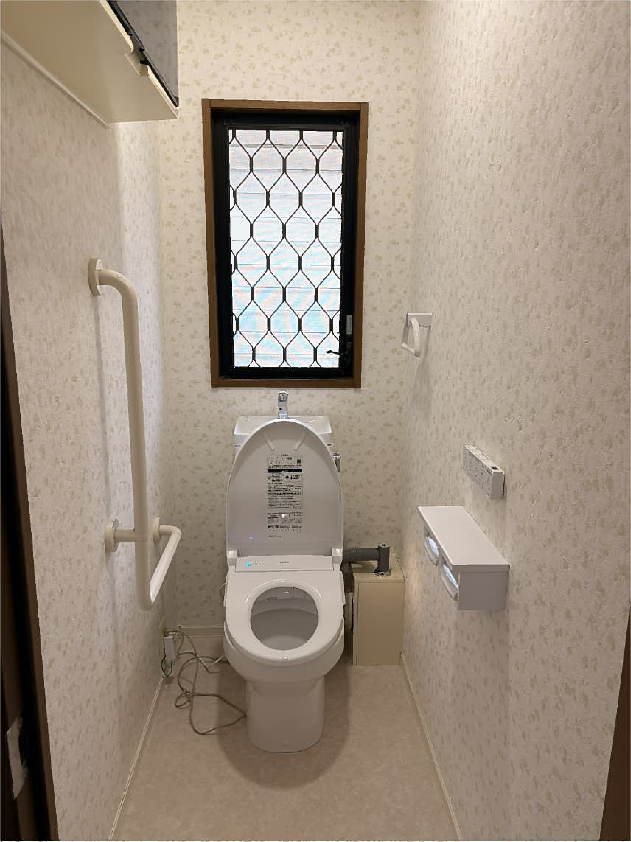 トイレ交換と内装リフォーム